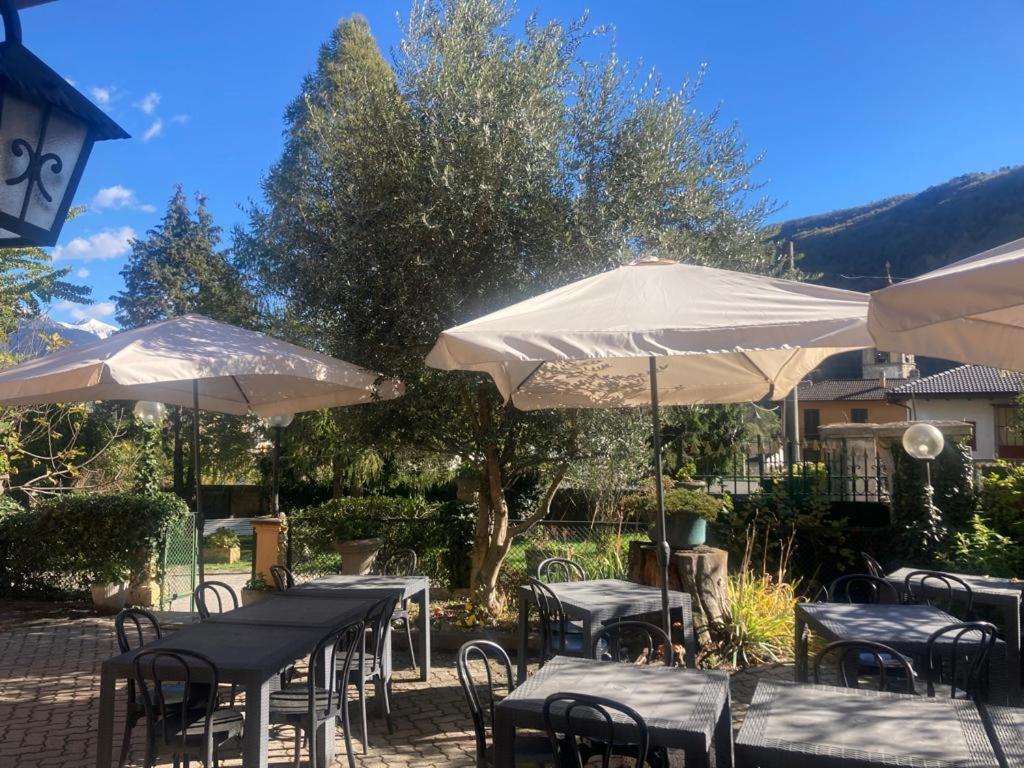 Albergo Ristorante Coppa Dazio Exterior foto