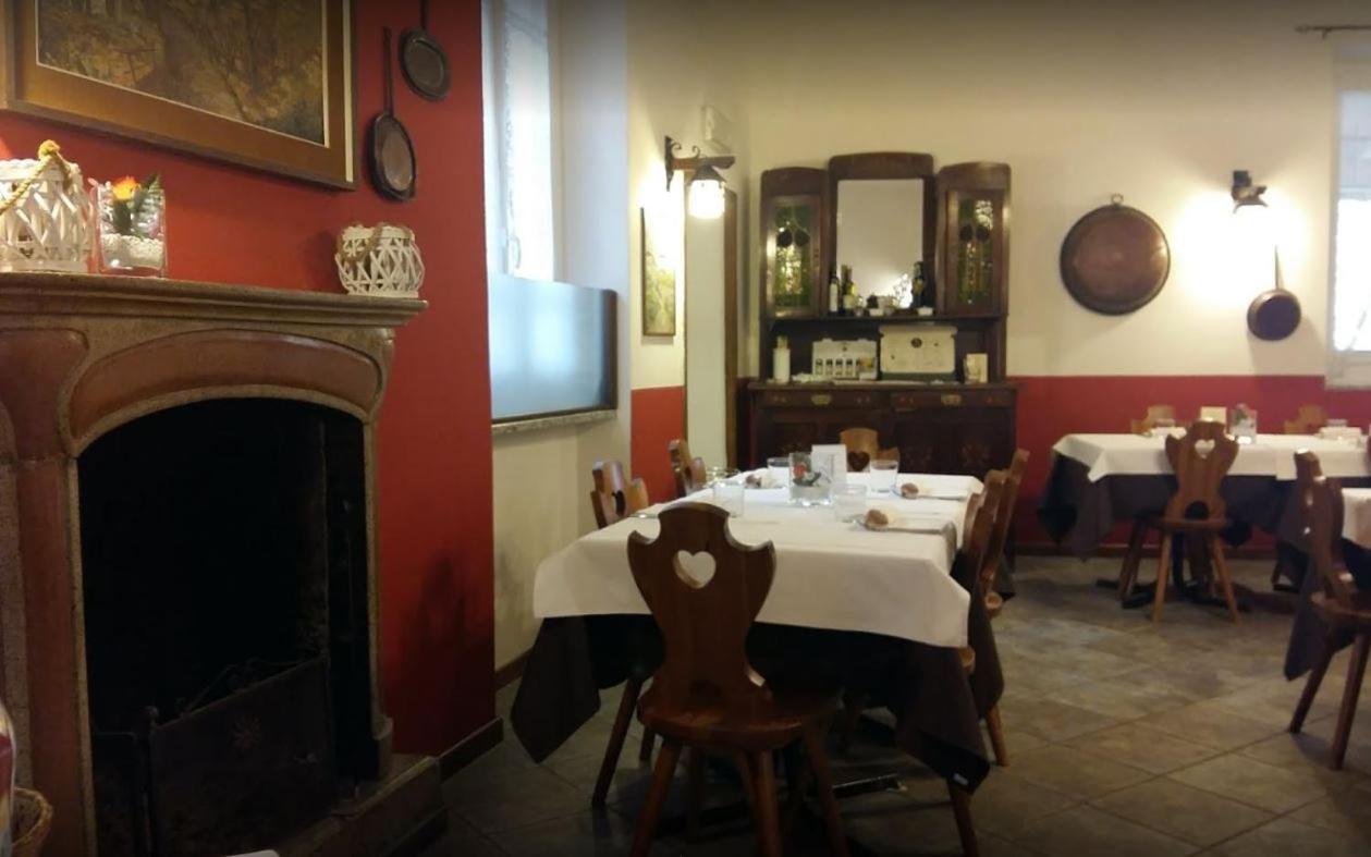 Albergo Ristorante Coppa Dazio Exterior foto