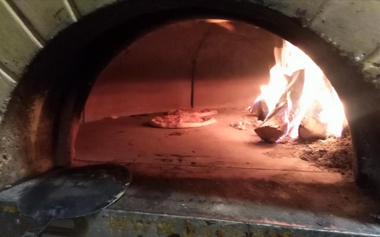 Albergo Ristorante Coppa Dazio Exterior foto